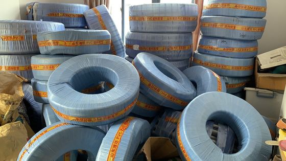 Rotolo del tubo 1/2 di plastica» 50m di vuoto della particella della schiuma ispessito tubo flessibile del cavo del PVC della macchina di ENV chiaro